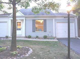 1460 N Driftwood Ave, Palatine, IL 60067
