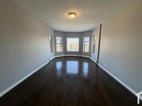 7956 S Laflin St, Chicago, IL 60620