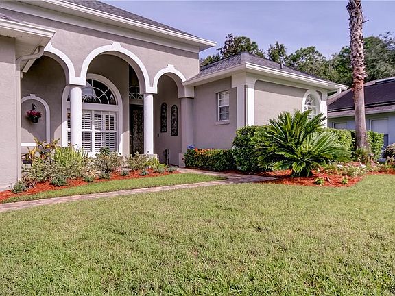 3rd image of 12561 Leatherleaf Dr