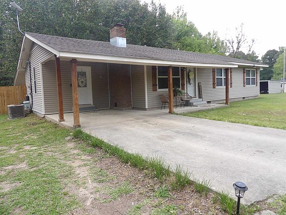 2nd image of 811 Rock Springs Rd