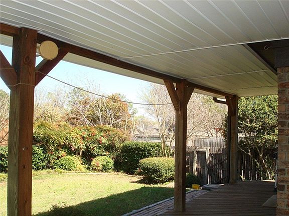 3rd image of 4101 Brownwood Ln
