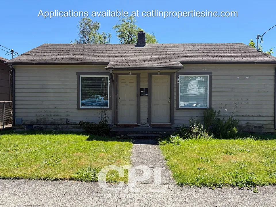 806 1/2 Ayers Duplex Multi Family
