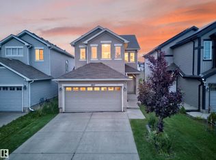 1927 51st St SW, Edmonton, AB T6X1Y4