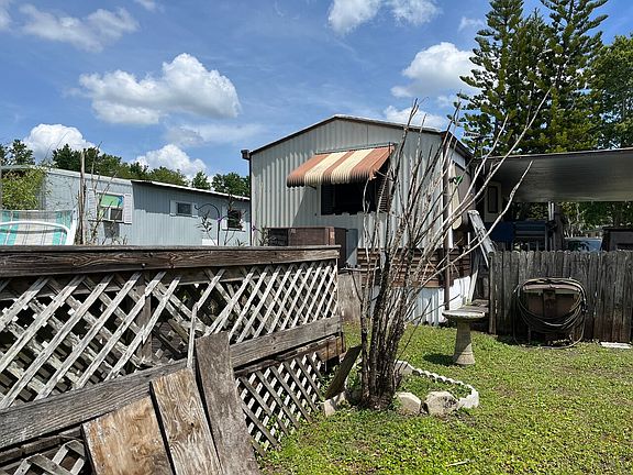 2nd image of 143A Bonny Shores Dr
