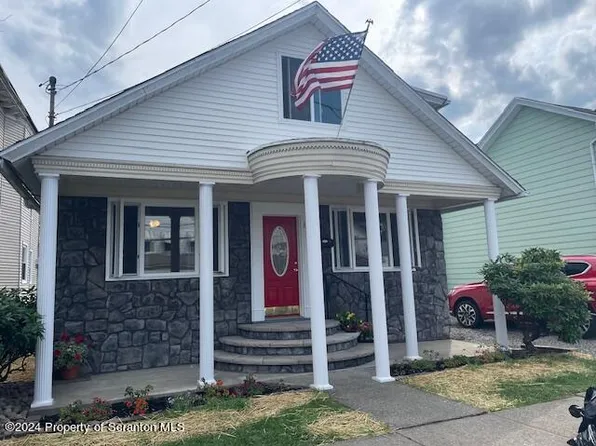 819 Archbald St, Scranton, PA 18504