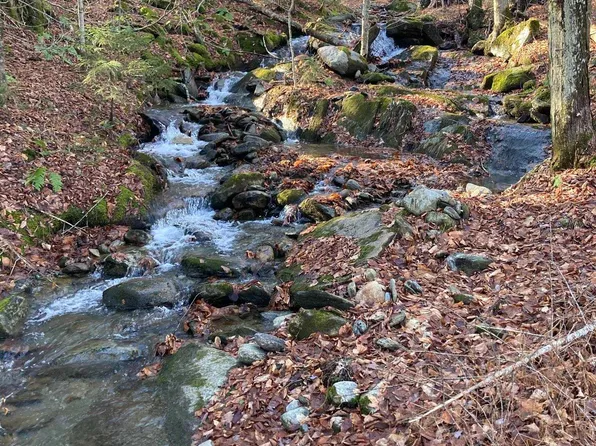901 Journeys End Road, Jay, VT 05859