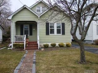 2847 Wilson Ave, Bellmore, NY 11710