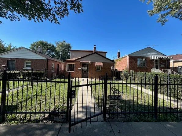 12904 S Green St, Chicago, IL 60643