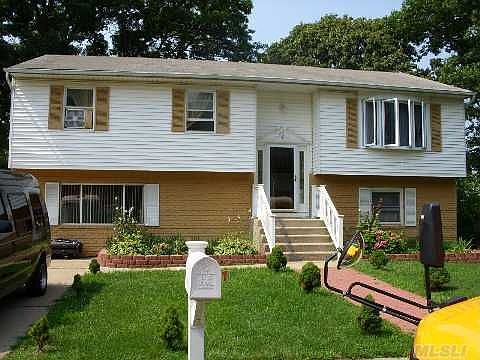 1st image of 5 Bennett Ct