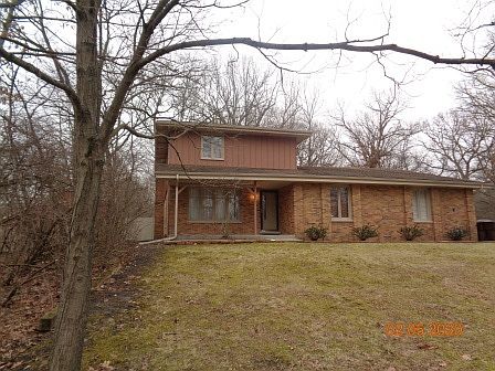 1st image of 23 Braeburn Dr