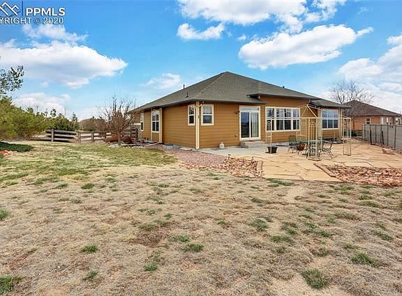 3rd image of 7705 Antelope Meadows Cir