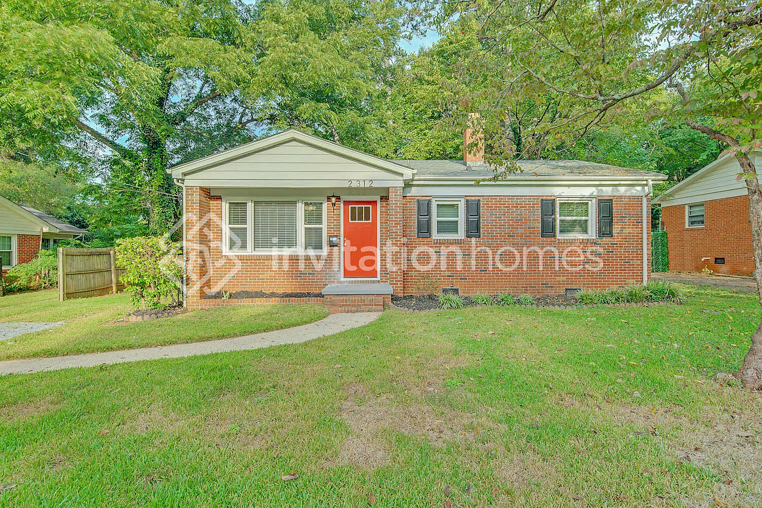 2312 Markham Ct Charlotte, NC 28205 — Photo 1
