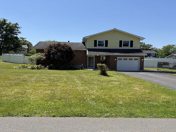 16 Sherbrook Dr