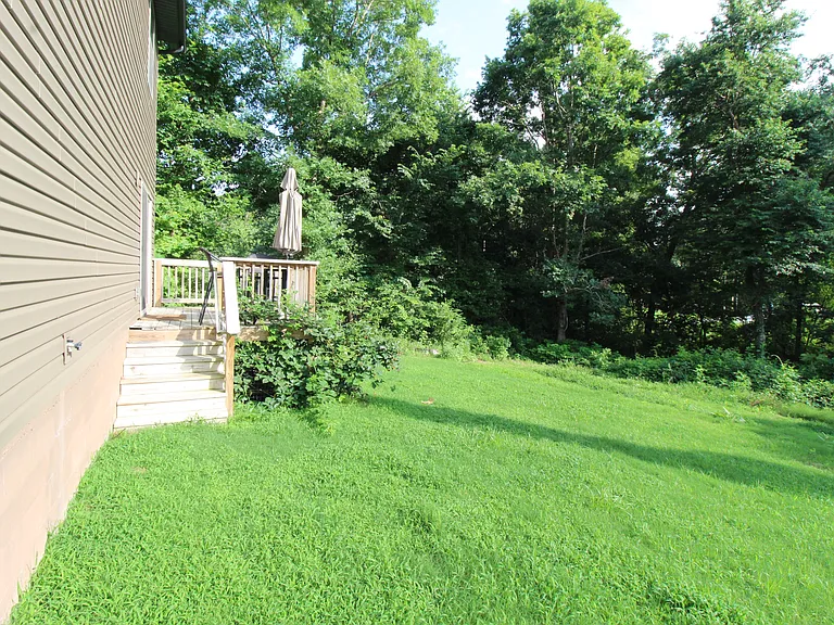 11 Hillswick Dr — Photo 33