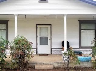 803 Green St, Comanche, TX 76442