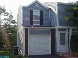 874 Pine Way Dr, Worthington, OH 43085