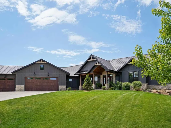 E12785 Wynding Way, Merrimac, WI 53561