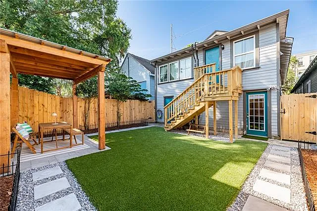 7041 Magazine St — Photo 13
