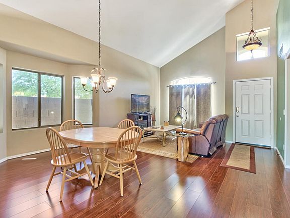 Gorgeous Wood Laminate Floors
