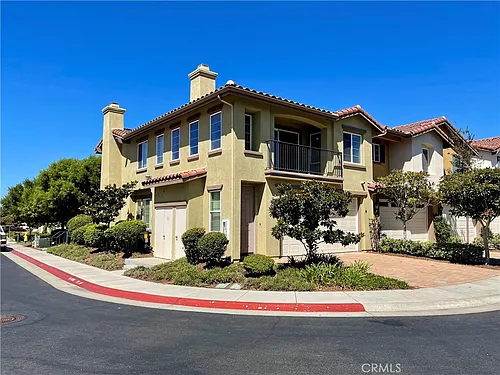 1351 Isabella Way Photo 1