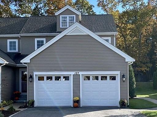 1st image of 127 Terry Ln