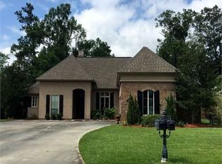 10243 Crooked Creek Ln, Denham Springs, LA 70726