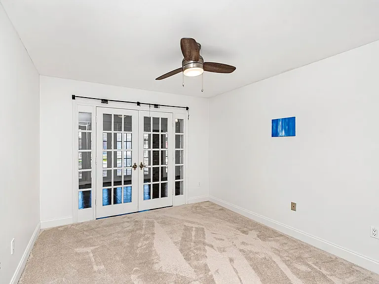 4204 Pine Park Dr — Photo 33