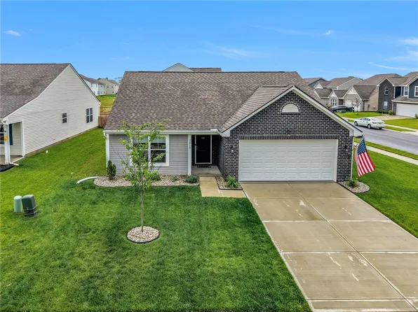 5018 Willow Rd, Clayton, OH 45315