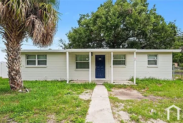 4022 E Henry Ave — Photo 1