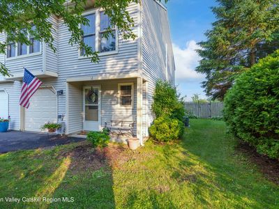 12 Kimberly Court, Clifton Park, NY, 12065