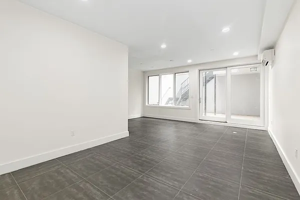 Sold by Investmates Real Estate | media 19