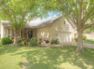 114 Bluebell Dr, Georgetown, TX 78633