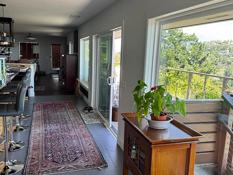 Ridgecrest Dr — Photo 41