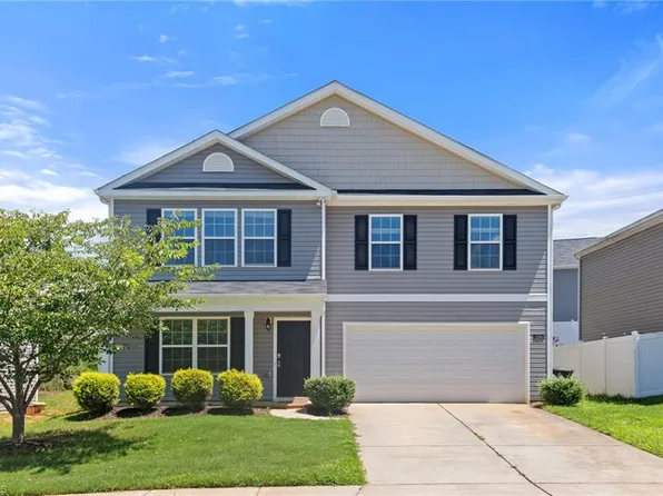 1299 Aurora Glen Dr, Rural Hall, NC 27045