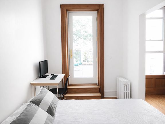 5th image of 45 W 85th St APT 4B