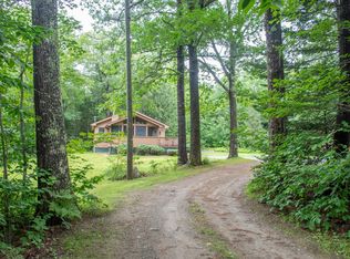 202 Kents Hill Rd, Wayne, ME 04284