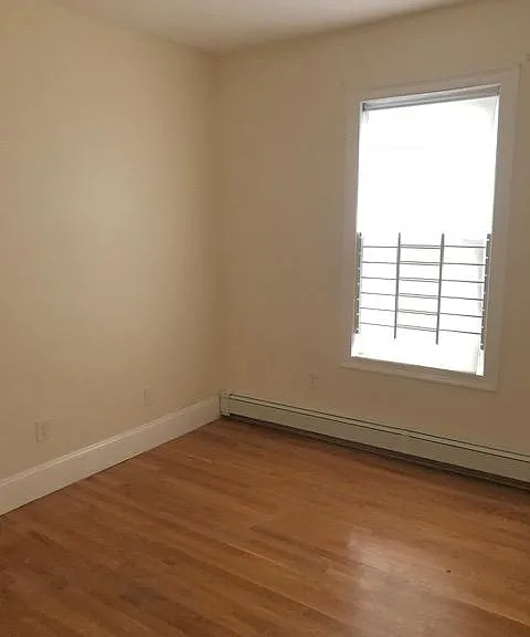 14 Schiller St #2B — Photo 7