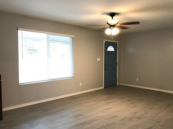 4th image of 4264 W Morten Ave