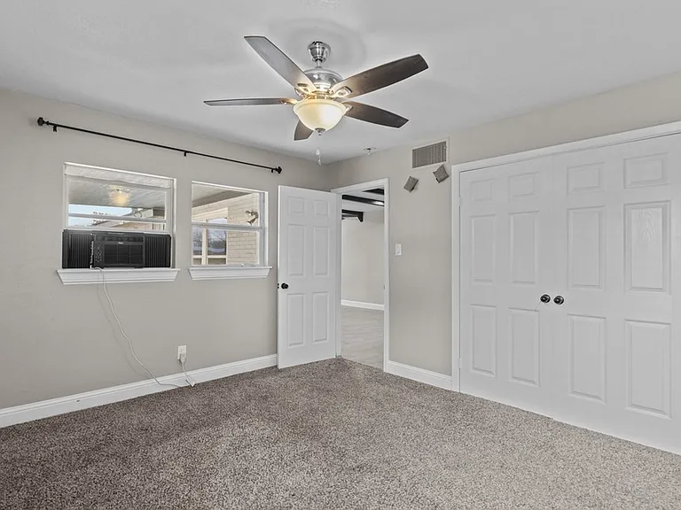 1308 Laurel Ave — Photo 10