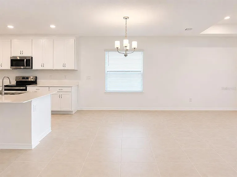 9706 Last Light Gln — Photo 10