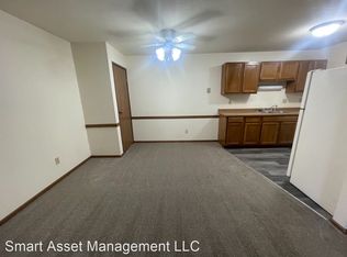 2511 S 43rd St #104, Milwaukee, WI 53219