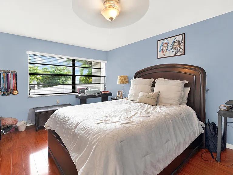 7104 SW 110th Ave — Photo 18