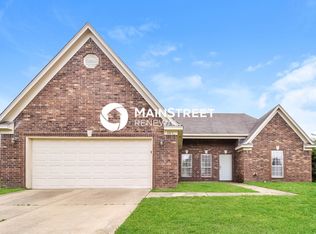 8878 Little House Cv, Southaven, MS 38671