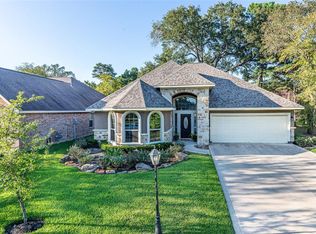 121 Monterrey Rd W, Montgomery, TX 77356