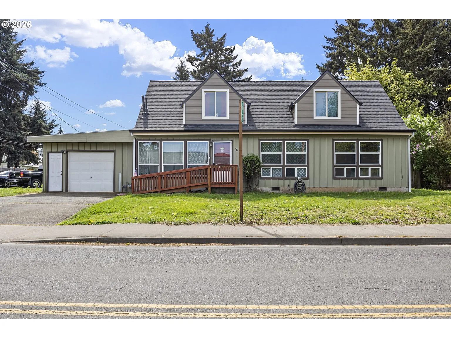 3810 Elmira Rd photo 1