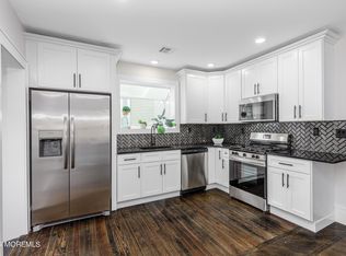 20 Rector Pl, Red Bank, NJ 07701