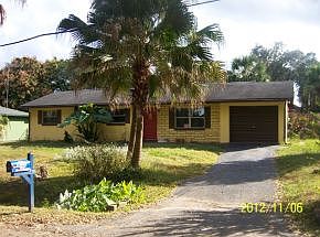 2nd image of 5884 SE 119th St