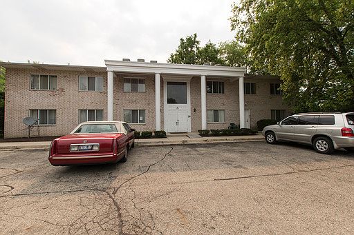 1st image of 335 Hillview Ct APT D-5
