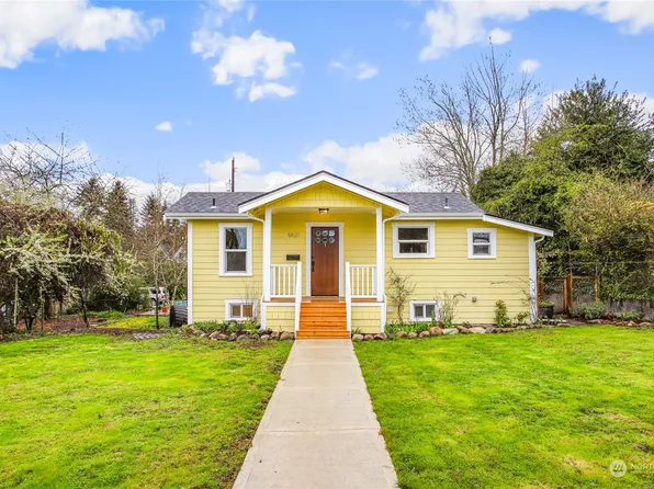 8621 30th Avenue SW, Seattle, WA 98126