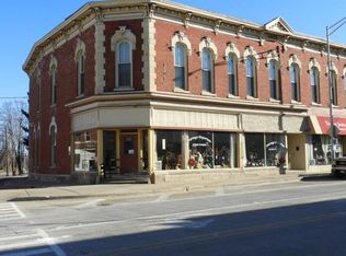 205 S State St, Marengo, IL 60152